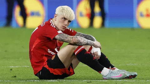 ตัดสินใจได้แล้ว! "การ์นาโช" "แมนยูฯ" เคาะอนาคตร่วมกัน หลังลือหนักเตรียมย้ายหนีผี