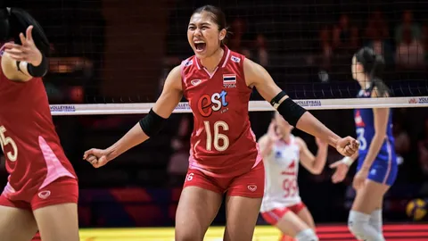 แจ้งเกิดเต็มตัว! "พิมพิชยา" ยกนิ้ว! ชื่นชม 2 ดาวรุ่ง โชว์ฟอร์มเดือด นำทีมดับฝรั่งเศส ศึก VNL 2025