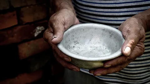 พส.จับมือตำรวจลุยสางปัญหาขอทาน กทม.พบมากสุด-กว่า 25% ทำซ้ำ