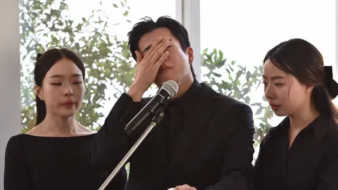 ฟังคำกล่าวอาลัยของ "นนกุล" จากลูกของ "คุณแม่เพ็กแฮ" ในวันส่งแม่ครั้งสุดท้าย (คลิป)