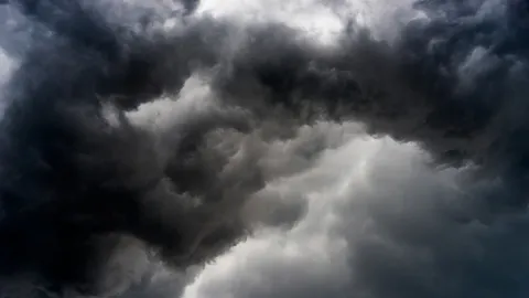 อุตุฯ ประกาศฉบับ 2 "พายุดีเปรสชัน" บริเวณทะเลจีนใต้ตอนบน ไม่กระทบไทยโดยตรง