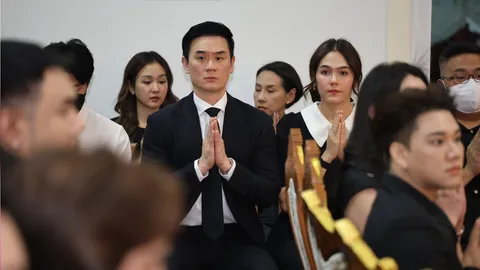 ชมพู่ อารยา-น็อต วิศรุต ร่วมอาลัยคุณแม่งามทิพย์ แม่บอย ปกรณ์ พร้อมส่งกำลังใจให้ครอบครัว