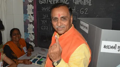 สลด อดีตมุขมนตรีรัฐคุชราต เสียชีวิตในเหตุเครื่องบินแอร์อินเดียตกด้วย