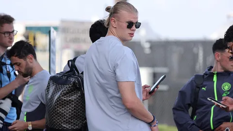 ไม่มีอ้อมค้อม "ฮาลันด์" โพสต์ถึง "แจ็ค กรีลิช" ที่อดไปแข่งสโมสรโลกกับ แมนซิตี้