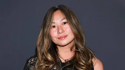 วิธีคิดเรื่องเงินของ Lucy Guo ผู้ร่วมก่อตั้ง Scale AI ขึ้นแท่นมหาเศรษฐีหญิงอายุน้อย รวยที่สุดในโลก