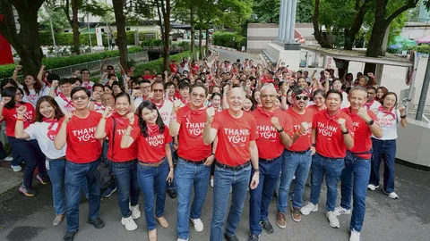 "ขอบคุณที่รักกัน...จากใจ" True Thank You Day ลงพื้นที่เข้าถึง รับฟัง เข้าใจ ลูกค้าทรู-ดีแทค