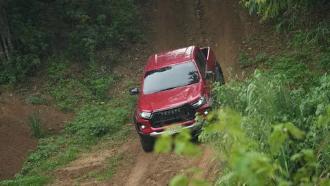 ไปดูการแข่งขันออฟโรด TOYOTA HILUX REVO 10 เซียนประจัญบาน 2025