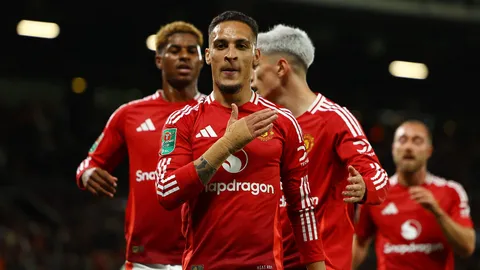 แมนยูฯ ว่าไง "ทีมยักษ์ใหญ่" ยื่นข้อเสนอน่าสนใจ คว้า "แอนโทนี" ซัมเมอร์นี้