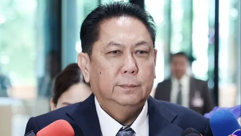 “วิสุทธิ์” เบรก สส. เพื่อไทยหยุดไล่  “ภูมิใจไทย” เป็นฝ่ายค้าน เชื่อเก้าอี้มท.คุยกันได้