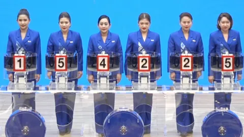 ชมถ่ายทอดสด ผลการออกสลากกินแบ่งรัฐบาล 16 มิถุนายน 2568