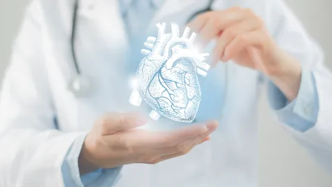 ผ่าตัดเปลี่ยนลิ้นหัวใจไมทรัล แบบส่องกล้องแผลเล็กกับเทคนิคใหม่ Minimally Invasive Mitral Valve Surgery