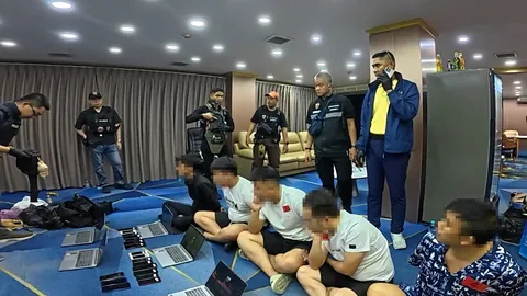 ทลายบ่อนจีนเทาในพัทยา คอมเพล็กซ์หรู 8 ชั้น ทำบันเทิงครบวงจร ชิปแลกเงินสิบล้าน