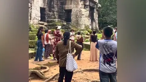 คนกัมพูชาบุกร้องเพลง-รำป่วนที่ปราสาทตาควาย ทหารไทยรีบเข้าเคลียร์