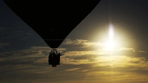 สลด บอลลูนลมร้อนตกในบราซิล ดับ 8 ศพ รอดชีวิต 13 คน