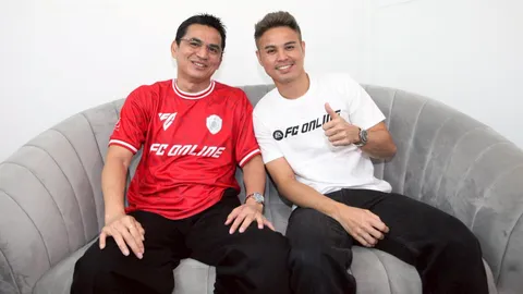 "โค้ชซิโก้" โพสต์ถึง "ธีราทร" หลังหลุดโผ "ทีมชาติไทย" ล่าสุดของ "อิชิอิ" 