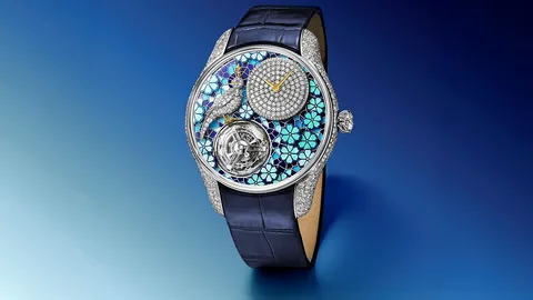 Tiffany & Co.โชว์นาฬิกานกทองคำ 18 กะรัต