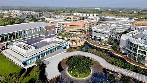 สัมผัสการศึกษาแบบองค์รวมระดับโลก