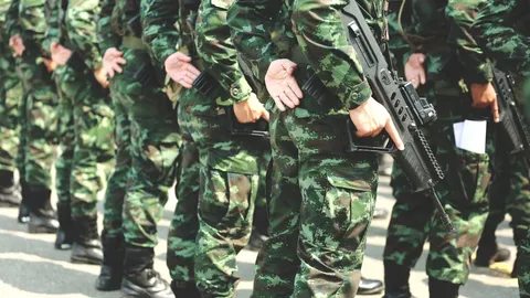 ทบ. แจ้งยกระดับมาตรการผ่านแดนไทย-กัมพูชา หวังตอบโต้ขบวนการคอลเซ็นเตอร์