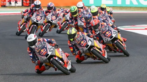 "เกียรติศักดิ์" ไล่แซงเก็บแต้มต่อเนื่อง "โมโตจีพี รุกกีส์ คัพ 2025" สนาม 4 ที่ อิตาลี