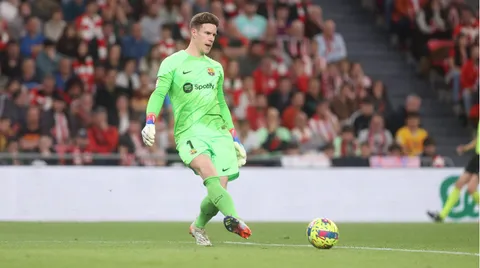 "แมนยู" เล็งผู้รักษาประตูคนใหม่ หลังถอนตัวจากดีล "มาร์ติเนซ" นายด่านแชมป์โลก