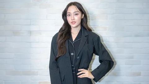 น้ำตาล พิจักขณา แฮปปี้ร่วมงานแก๊งนับ 8 ได้ฉายา "ป้าคอยรับจบ" จับมือ ไผ่ พาทิศ นวดประคบแทนดินเนอร์