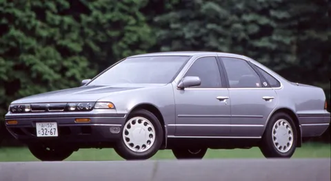 ให้รถเก่าเล่าเรื่อง: Nissan Cefiro A31 ลีลาแห่งอนาคตของอดีตที่รุ่งเรือง
