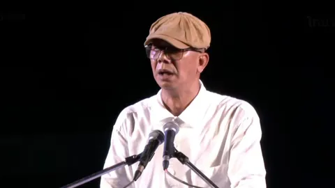 “ทนายนกเขา” อัด “อิ๊งค์” ขายชาติ เย้ยหากจะสู้กลับรอบนี้ “ทักษิณ” ไม่รอดง่ายๆ แน่