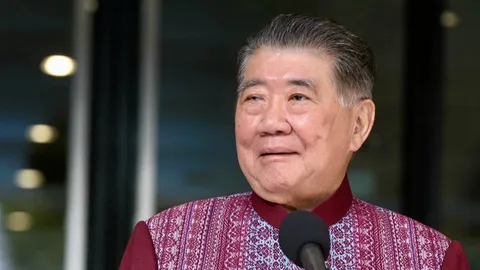 “ภูมิธรรม” ห่วงเชียงรายหากมวลน้ำมาอีก ยันแม้ไร้ มท.1 การช่วยเหลือไม่สะดุด