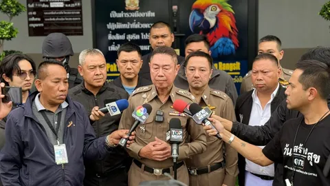 เร่งพิสูจน์มือยิงชุดล่อซื้อ ตูน ปชน.3 อ้างเป็นแค่คนขับ เดียร์ลั่นไก ไม่รู้ว่าเป็นตำรวจ