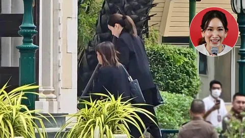 “เอม พินทองทา” ขึ้นตึกไทยคู่ฟ้า หาน้องสาว หลังศาลรัฐธรรมนูญ สั่งให้หยุดปฏิบัติหน้าที่