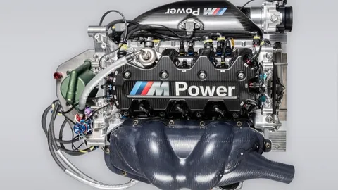 ส่อง วิวัฒนาการเครื่องยนต์รถแข่ง BMW M POWER