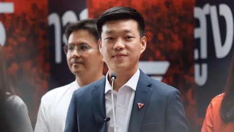 “เท้ง” ดับลือดีล “อนุทิน” เสนอตัวเป็นนายกฯ ชั่วคราว ไม่รับลูกภูมิใจไทยเสนอยื่นซักฟอก