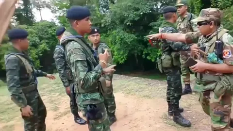 เปิดชนวนเหตุ ทหารเขมรชี้หน้าทหารไทยที่ปราสาทตาเมือนธม จนเกิดการโต้เถียงกระทบกระทั่ง