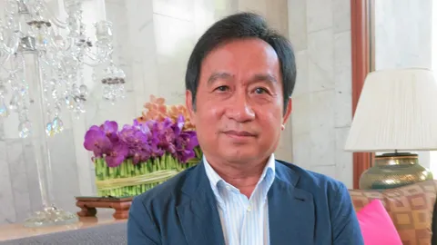 "เฉลิม อยู่วิทยา" เจ้าพ่อกระทิงแดง แชมป์เศรษฐี ฟอร์บส์จัดอันดับ 50 คนไทย