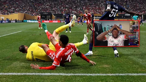 "เดวีส์" ถึงกับช็อก! ขณะไลฟ์สดดูบาเยิร์น-เปแอสเช เจอจังหวะ "มูเซียลา" ขาหักกลางจอ (คลิป)