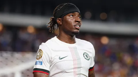 อาร์เซนอล ช็อกตาตั้ง "เชลซี" เรียกค่าตัว "มาดูเอเก" สุดโหด