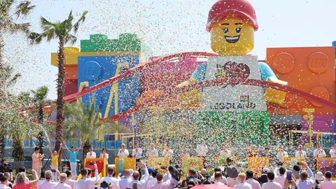LEGOLAND ที่ใหญ่ที่สุดในโลกเปิดแล้วที่เซี่ยงไฮ้ นักท่องเที่ยวแห่เข้าชม