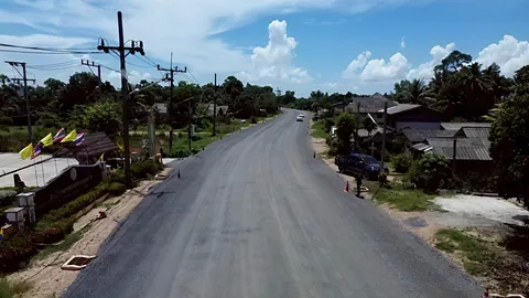 กรมทางหลวงชนบท หนุนท่องเที่ยวชายฝั่งทะเลสาบสงขลา เสริมเศรษฐกิจขนส่งสินค้าสู่ท่าเรือน้ำลึกสงขลา