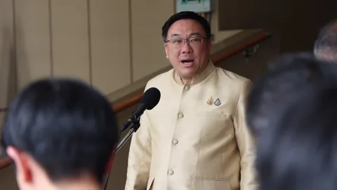 รัฐบาลยอมถอย "เอนเตอร์เทนเมนต์คอมเพล็กซ์" รอเวลาเหมาะสมส่งลงสนามใหม่