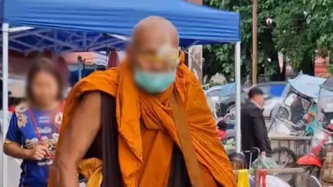 พระแกล้งพิการคนดัง กลับมาแล้ว โผล่เรี่ยไรที่เชียงราย คนจำได้ถ่ายคลิปแจ้งเตือน