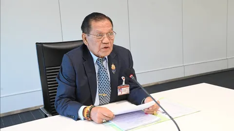 “สนอง” ซัด “มท.อ้วน” อย่าจ้องล้างแค้น ยืนยัน “อนุทิน” ไม่คิดแย่งตำแหน่งนายกรัฐมนตรี