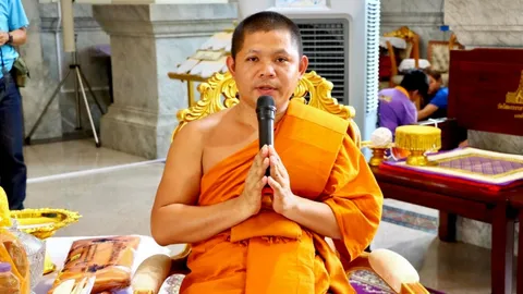 เปิดประวัติ "พระครูสิริวิริยธาดา" อดีตผู้ช่วยเจ้าอาวาสวัดโสธรฯ สึกปมคลิปสีกากอล์ฟ