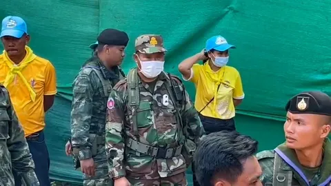 เผยทหารกัมพูชา หน้าบวมเล็กน้อย คุมอดีต อส.ทพ.สงบสติอารมณ์ ลั่นมันเหยียดหยามทหารไทย