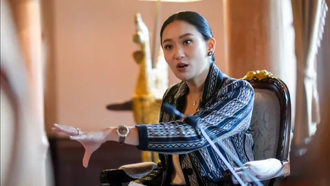 “อิ๊งค์” หารือวงการบันเทิงไทย หามาตรการจูงใจให้ผู้ประกอบการผลิตผลงานคุณภาพ