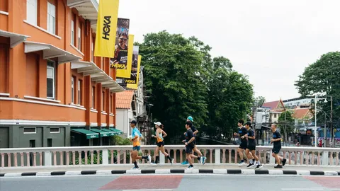 HOKA บุกเจริญกรุง! ปักหมุดคอมมูนิตี้ ที่สายสุขภาพจะพลาดไม่ได้