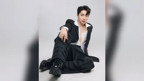 ผู้ใหญ่บ้านฟินแลนด์ ฟ้องหมิ่นประมาท เรียก 5 ล้าน อุบตอบว่าเป็นใครแต่ FC รู้ดี