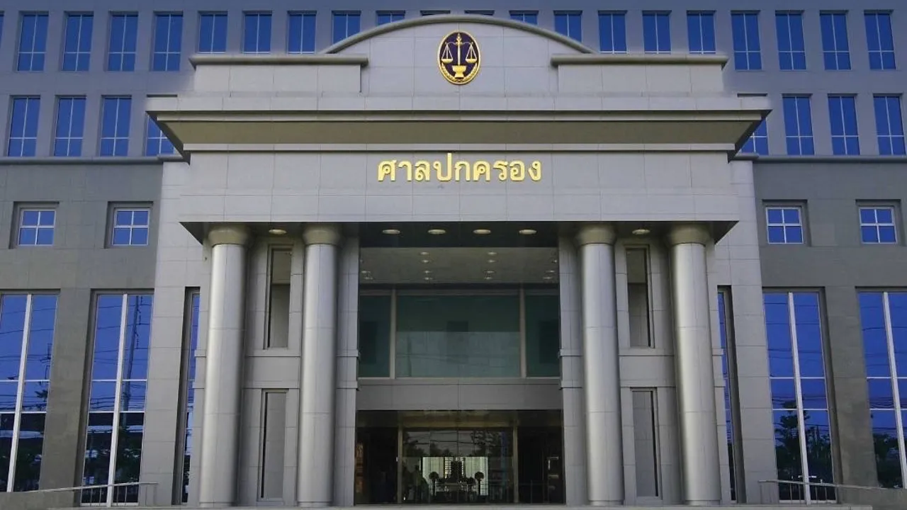 สั่งยกฟ้องประธาน กสทช. ศาลปกครองกลางชี้ขาด! คดีกรรมการยื่นฟ้อง