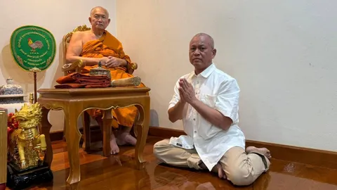 "พระมหาทิวากร" เจ้าอาวาสวัดใหญ่จอมปราสาท จ.สมุทรสาคร ลาสิกขาแล้ว