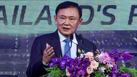 ‘ทักษิณ’ ปลดล็อก อนาคต-ไทย แนะช่องทาง-สู้วิกฤติโลก มติชุด 26 ฟันฮั้วสว. 229 ราย