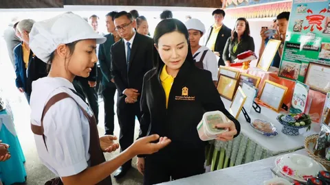 “นฤมล” เปิดงานคลินิกเกษตร เตรียมแถลงแผนลดภาระครู–แก้หนี้ครูสัปดาห์หน้า